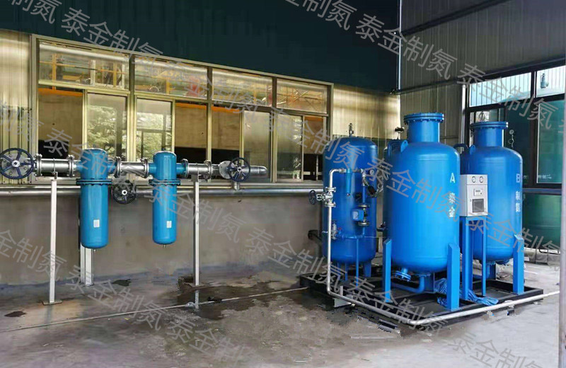 扬州邗江钢管厂230Nm3/h-99.5%制氮机