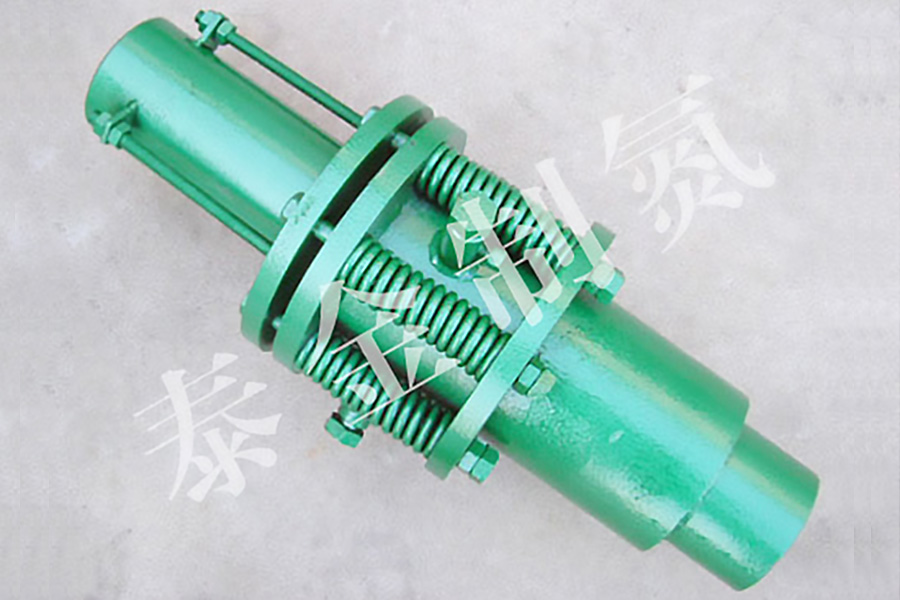 套筒补偿器 套筒补偿器
